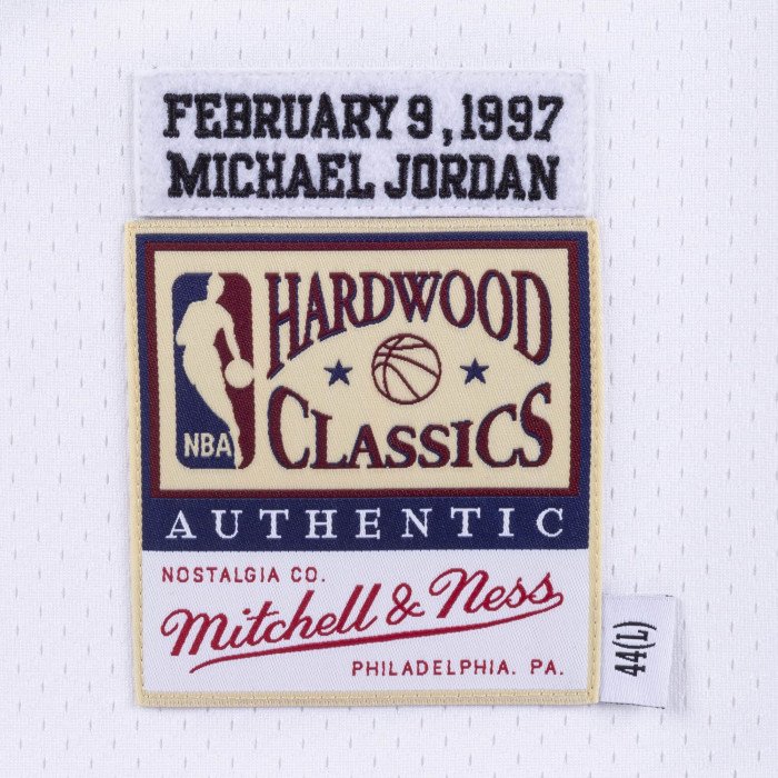 Maillot NBA Michael Jordan Chicago Bulls '97 Mitchell & Ness Authentic image n°3