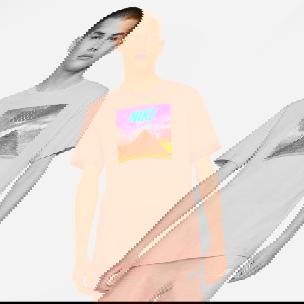 orange nike t shirt