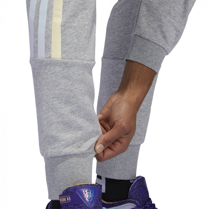 Pantalon Adidas Donovan Mitchell image n°4