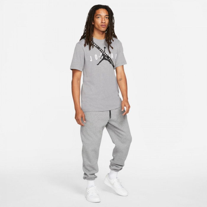 white heathered t shirt
