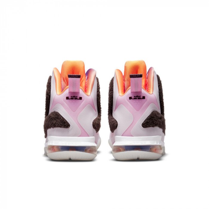 Nike LeBron 9 Regal Pink QS image n°5