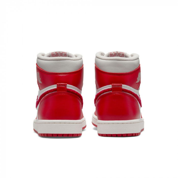 nike jordan 1 womens red