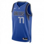 Color Bleu du produit Maillot NBA Luka Doncic Dallas Mavericks Icon...