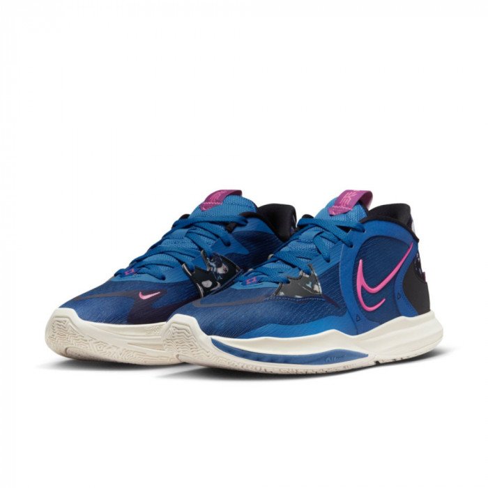 Nike Kyrie Low 5 We Fly To Defy image n°3