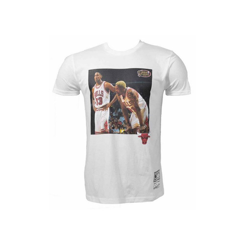 Mitchell & Ness Chicago Bulls Men's T-Shirt BMTRINTL1074-CBUDRRED1