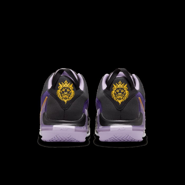 Nike Lebron Witness 7 Lakers image n°5