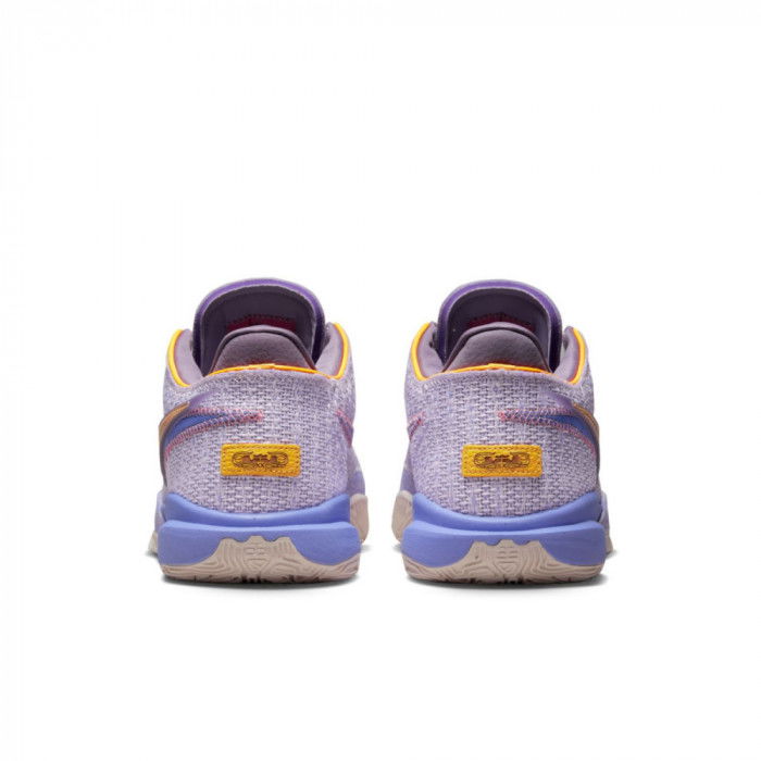 Nike LeBron XX Purple and Gold image n°5