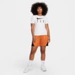 Color Orange of the product Short Nike Dri-fit Isofly Womens monarch