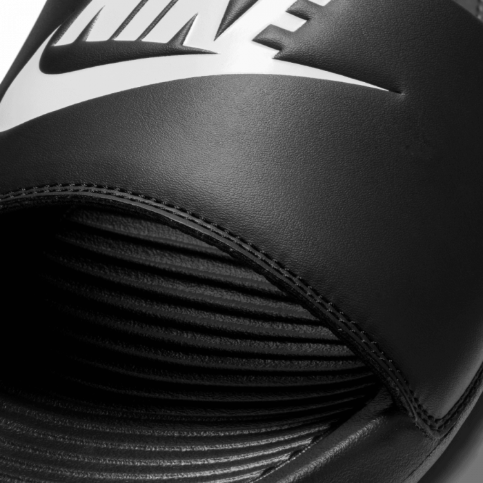 Claquettes Nike Victori One black/white-black image n°3