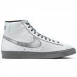 Color White of the product Nike Blazer Mid '77 
