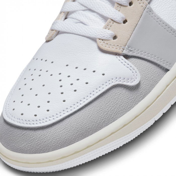 Air Jordan 1 Low Se Craft tech grey/lt orewood brn-white-sail