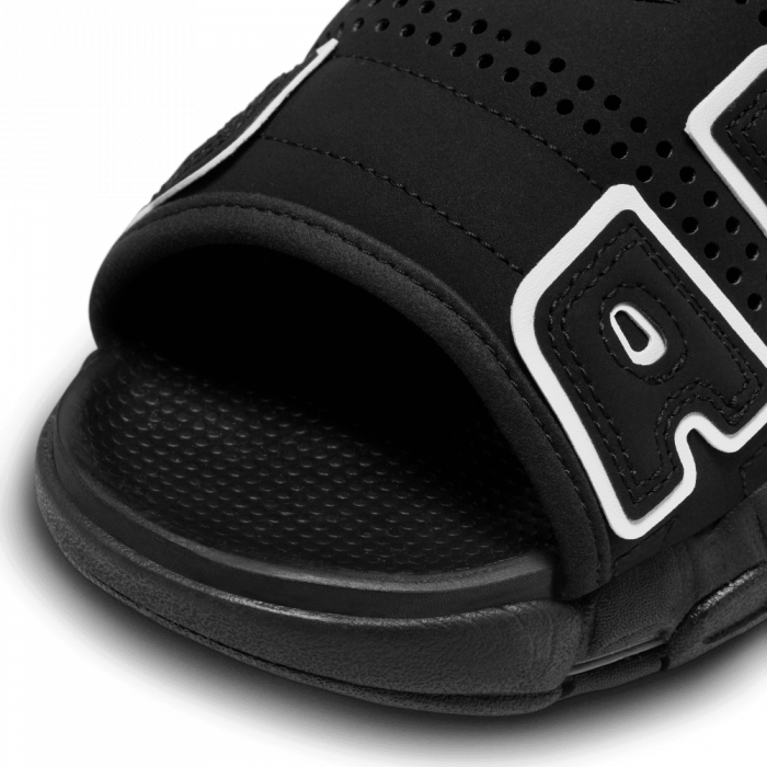 Claquettes Nike Uptempo black/white image n°4