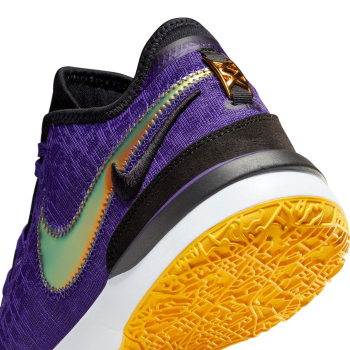 Nike Lebron Nexxt Gen Lakers image n°10