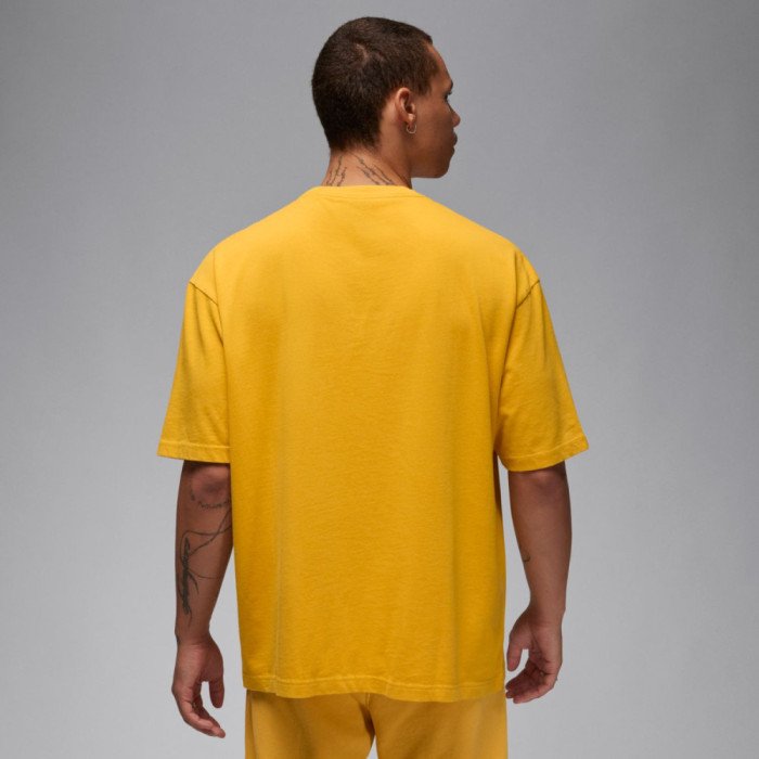 T-shirt Jordan Flight Essentials yellow ochre image n°2