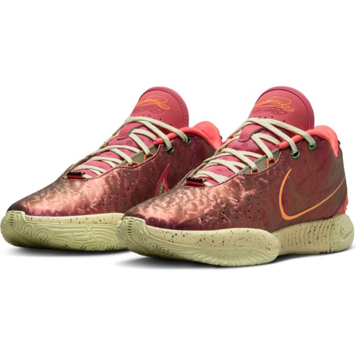 Nike Lebron 21 Queen Conch image n°3