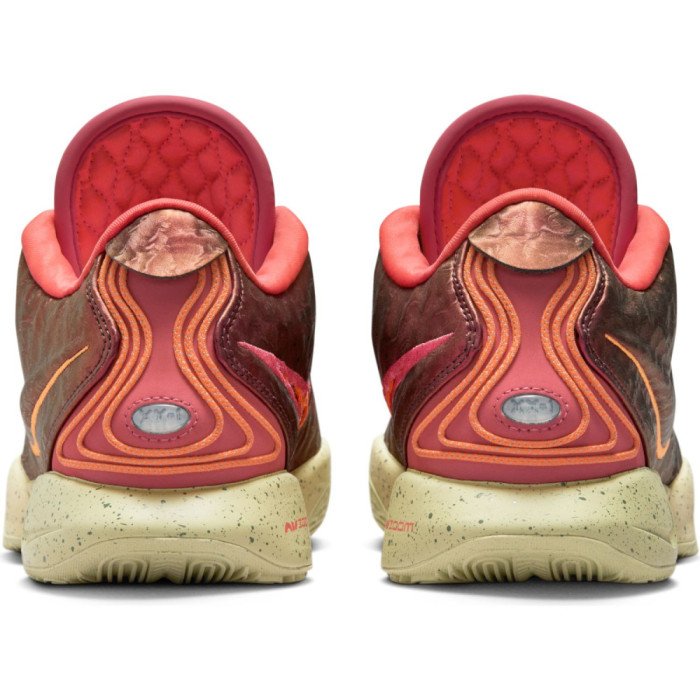 Nike Lebron 21 Queen Conch image n°5