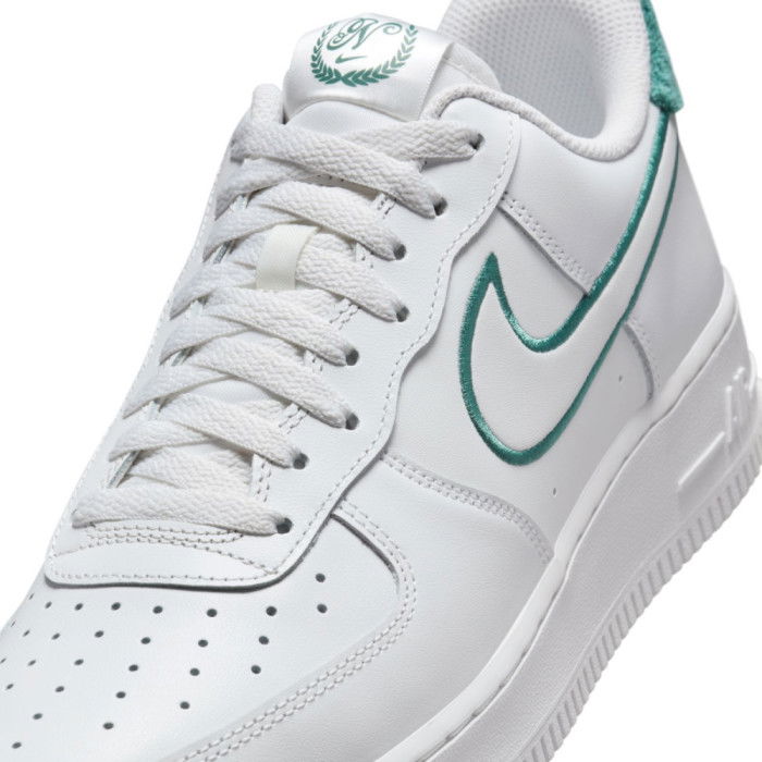 Nike Air Force 1 '07 LV8 Low Resort and Sport image n°9