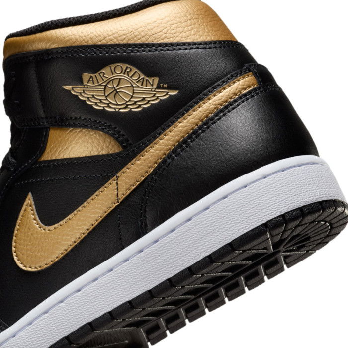 Air Jordan 1 Mid Black Gold image n°9