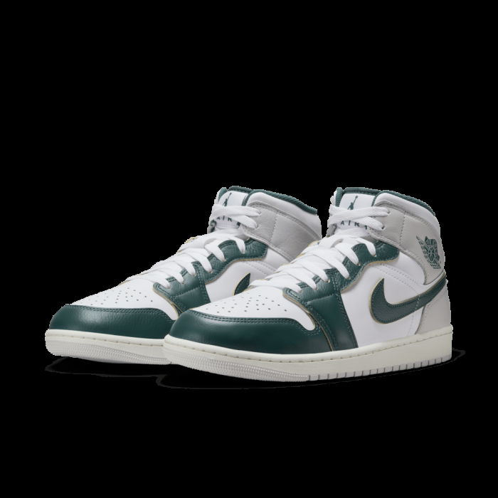 Air Jordan 1 Mid SE Oxidized Green image n°3