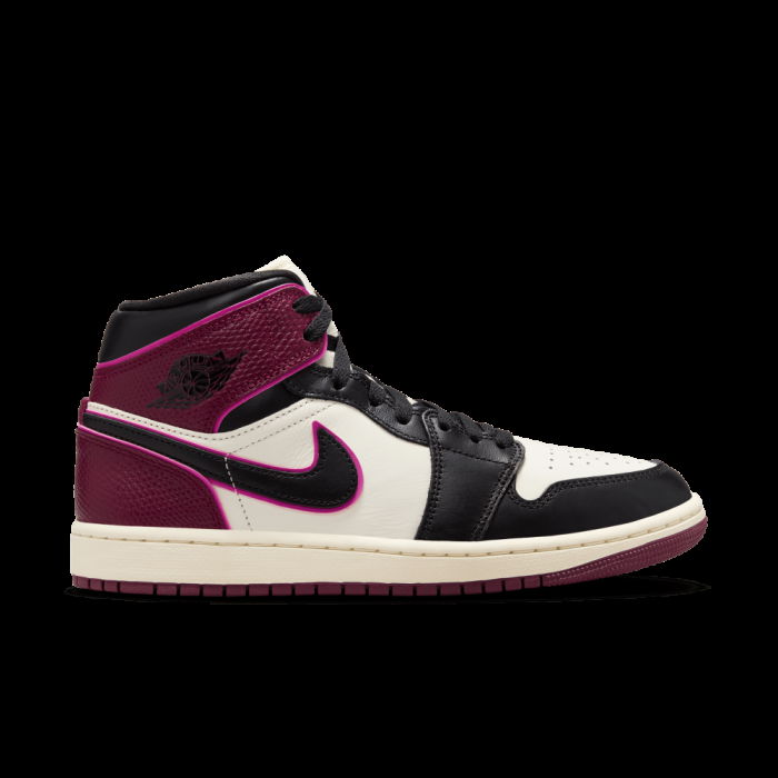 Air Jordan 1 Mid SE Bordeaux image n°1