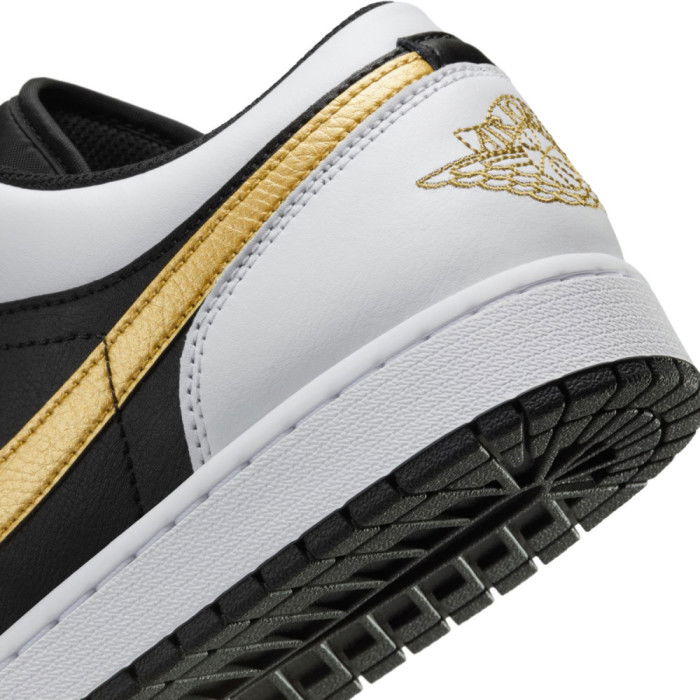 Air Jordan 1 Low Metallic Gold image n°12