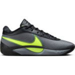 Color Black of the product Nike Zoom Freak 6 Vibrancy