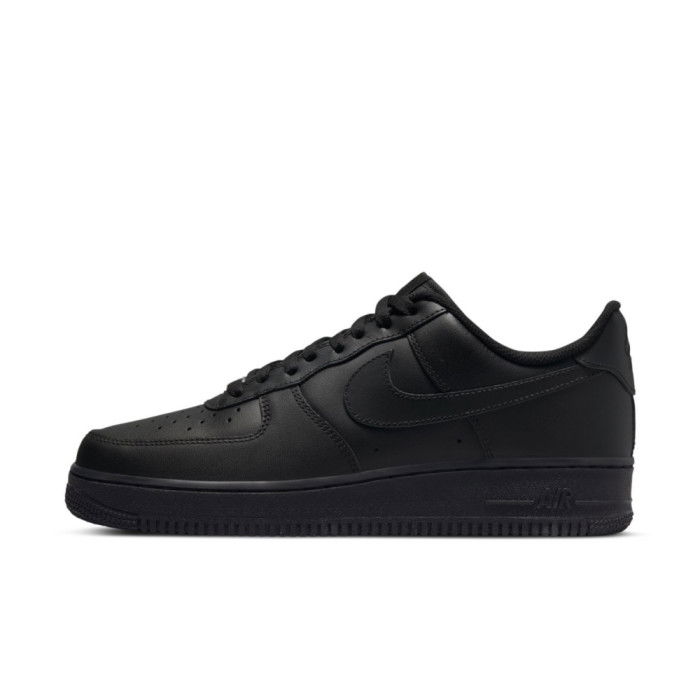 Nike Air Force 1 '07 Triple Black image n°6