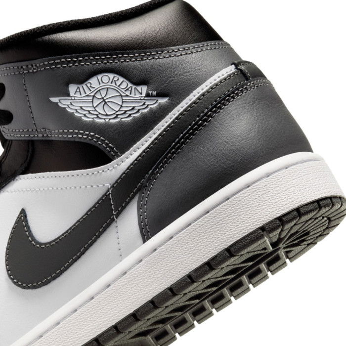 Air Jordan 1 Mid Iron Grey image n°10