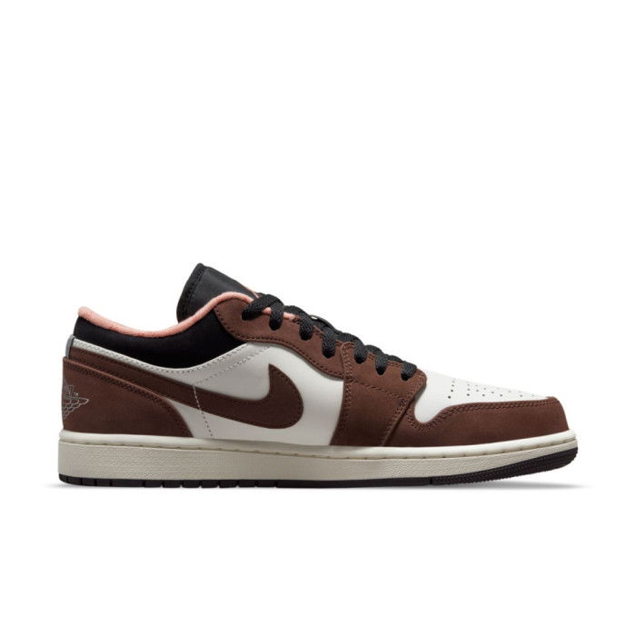 Air Jordan 1 Low SE Mocha image n°2