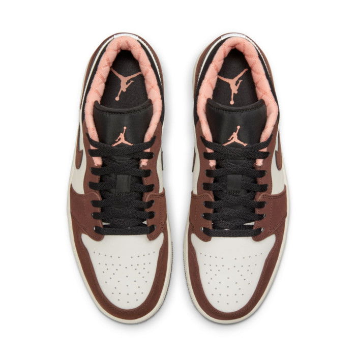 Air Jordan 1 Low SE Mocha image n°4