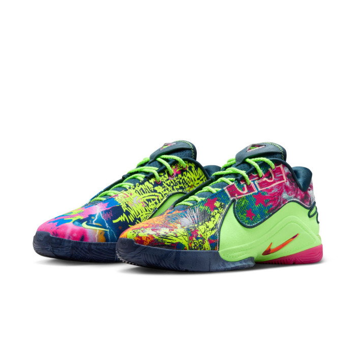 Nike Lebron 22 Bryce's World