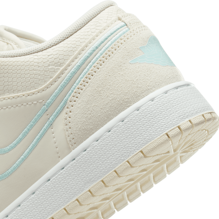 Air Jordan 1 Low SE Coconut Milk Enfants GS