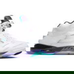 Color Blanc du produit Air Jordan 5 Retro OG Grape