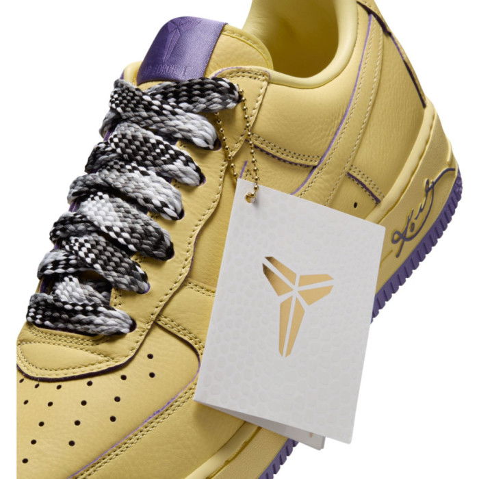 Nike Air Force 1 ホワイト/イエロー Kobe 8 Nike Air Force 1 Protro “Soft Yellow” – hołd dla legendy i