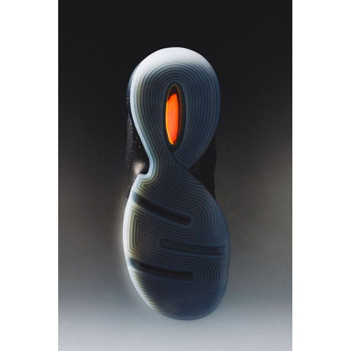 741 Rover Black Moon