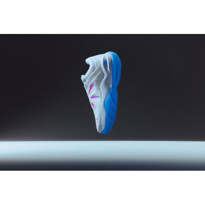 741 Rover White Noise