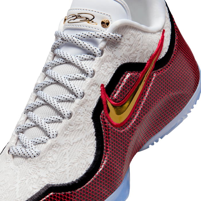 Inaugurazione del Nike LeBron 23