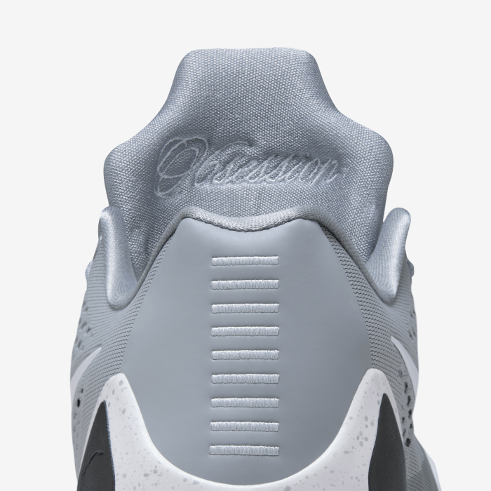 Nike Kobe 9 Low EM Protro Cinzento Lobo