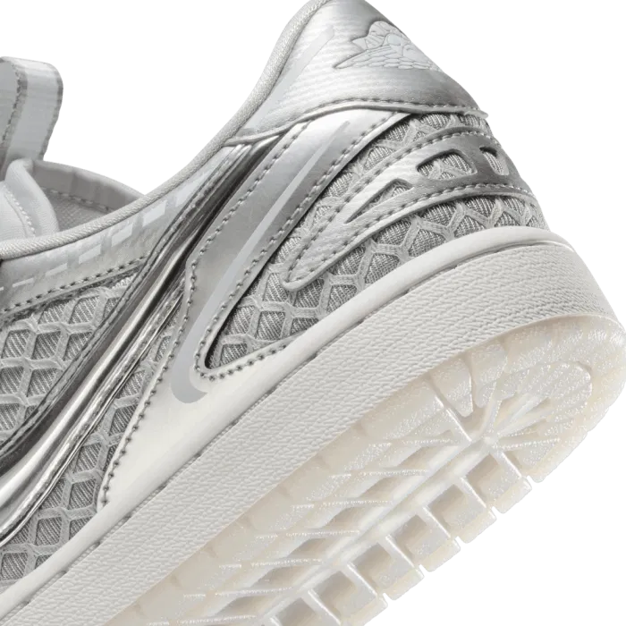 Air Jordan 1 Low WMNS Method Of Make Metal Silver