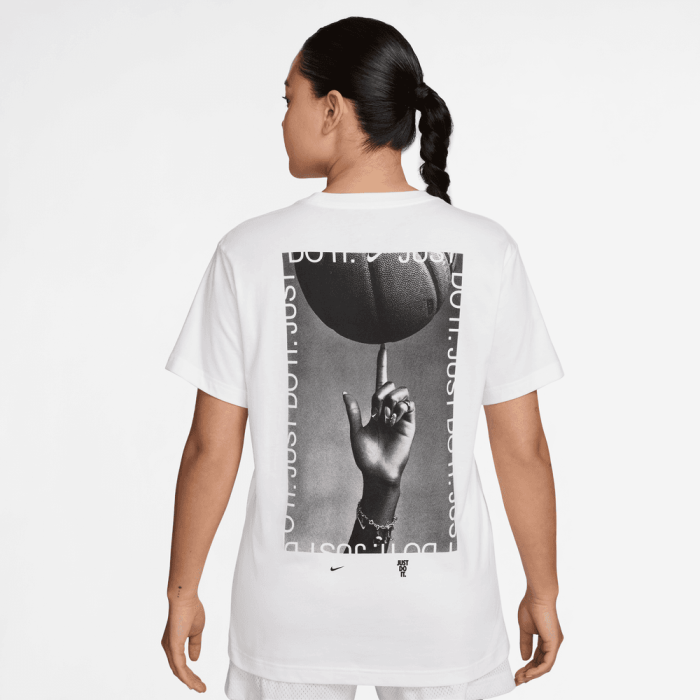 T-shirt Nike basketball femme white