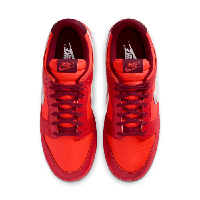 Nike Dunk Low Gore-tex total crimson/lt iron ore-lt crimson