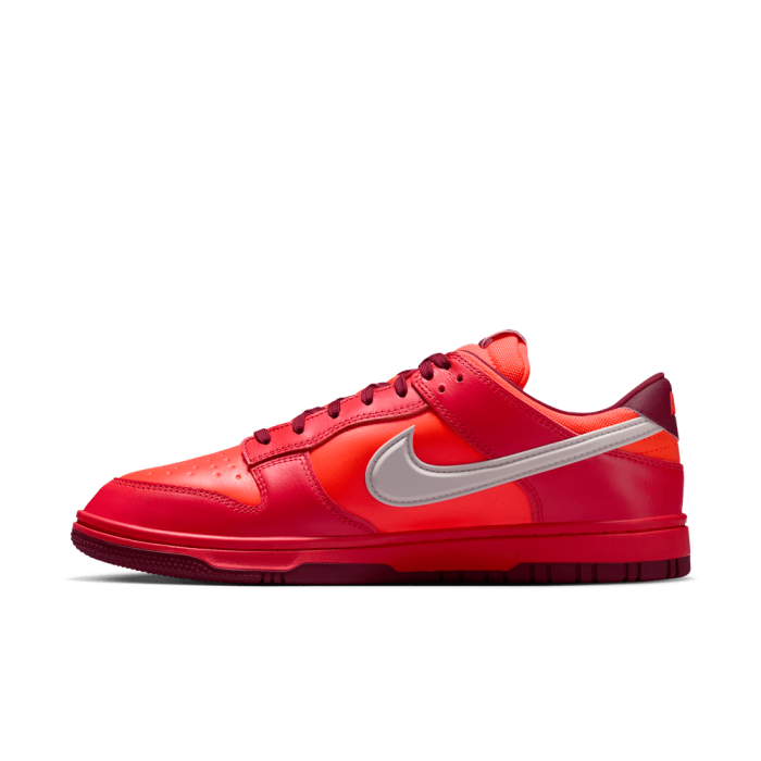 Nike Dunk Low Gore-tex total crimson/lt iron ore-lt crimson
