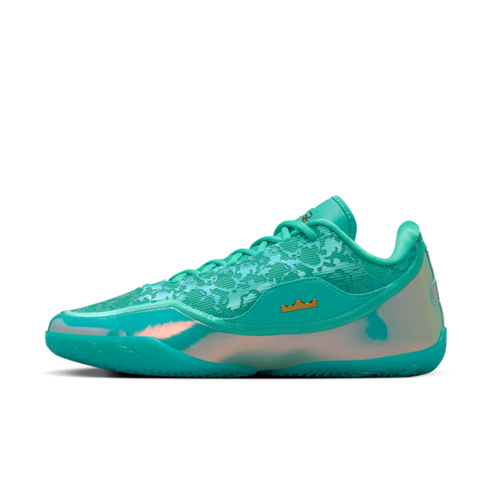 Nike LeBron 23 "Best In Class" hyper jade/university gold