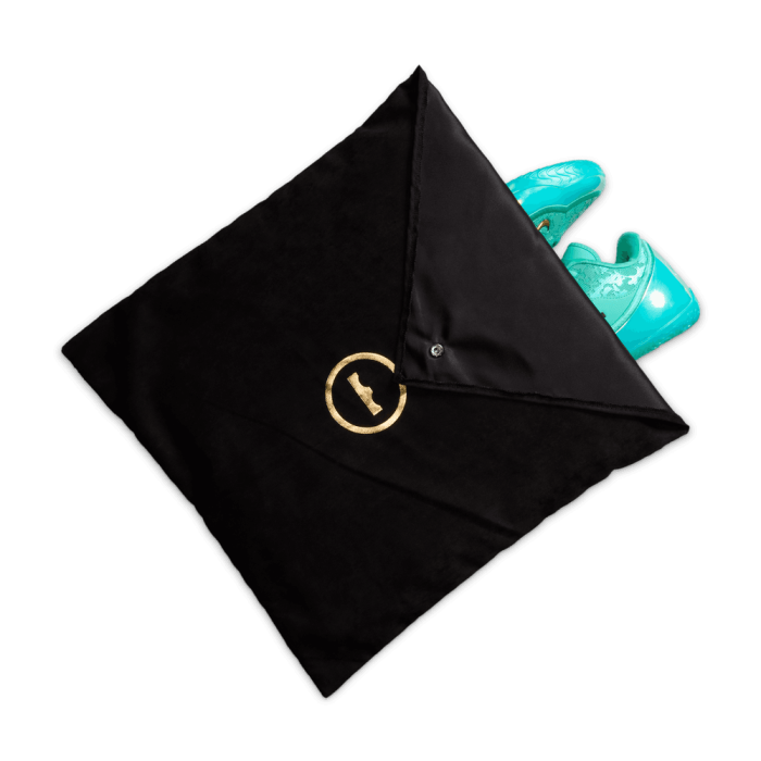 Nike LeBron 23 "Best In Class" hyper jade/university gold