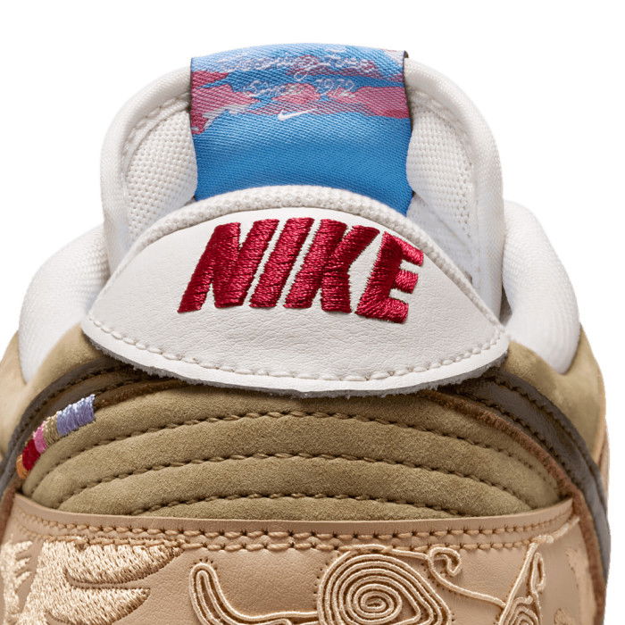 Nike Dunk Low SE Lunar New Year 