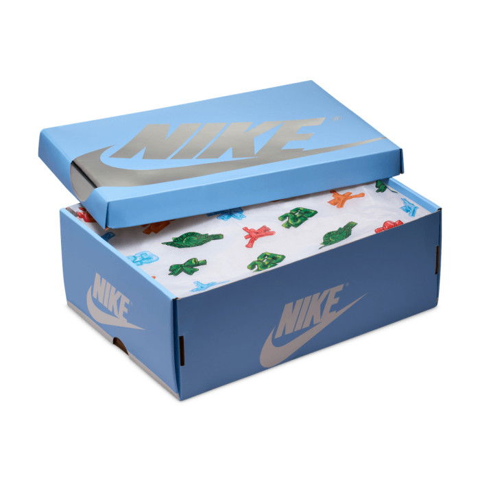 Air Jordan 1 Retro High OG Clips