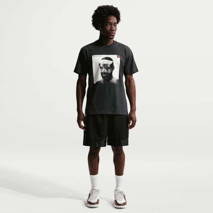 T-shirts Nike Lebron Masked Menace off noir