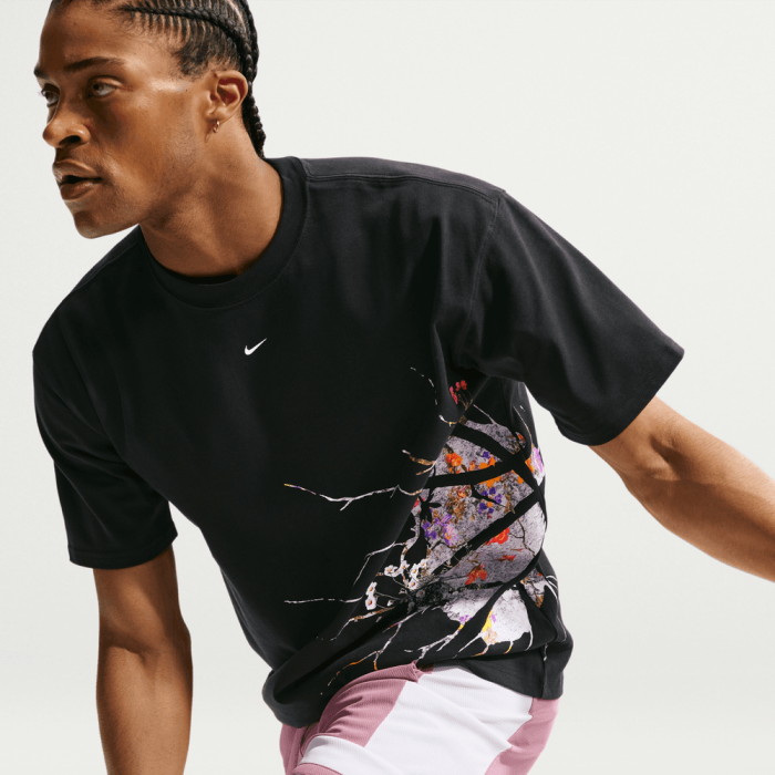 T-shirt Nike GFX Basketball Flowers black