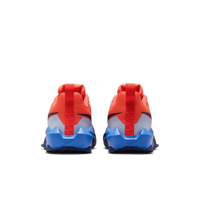 Nike S.T. Dynamite turf orange