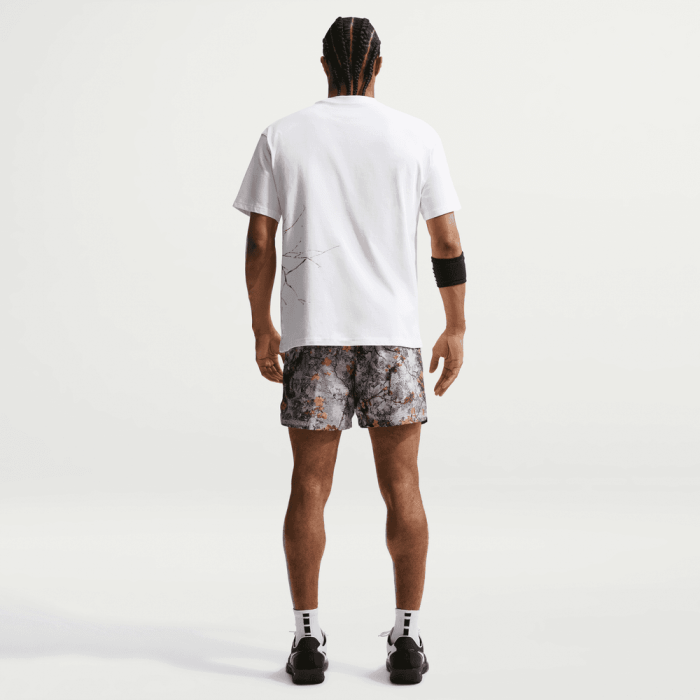 Short Nike Standard Issue cement grey